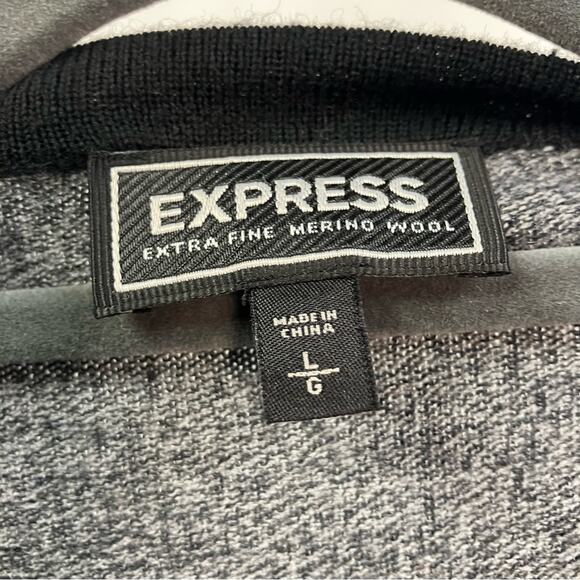 Express Men’s L V-Neck Long Sleeve Color-block Merino Wool‎ Sweater Black Grey - Picture 2 of 13